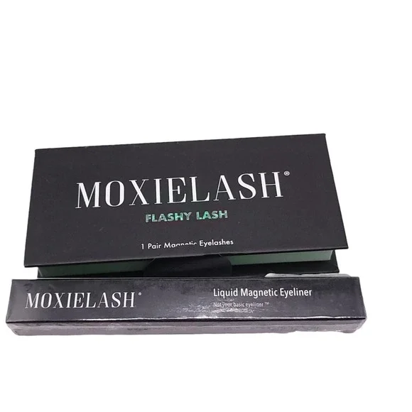 MoxieLash Flashy Lash Set with Magnetic Liner and Applicator